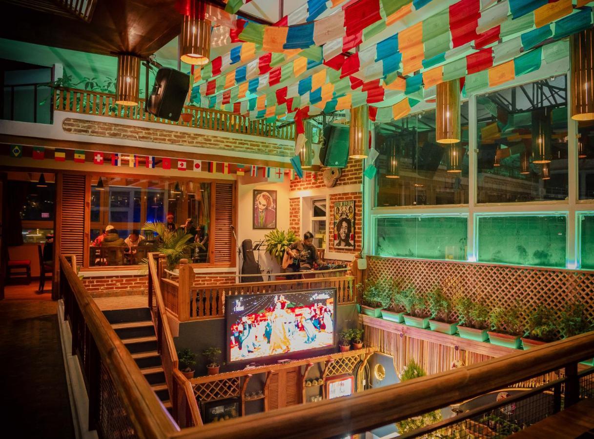 Himalayan Glory Inn Pokhara Exterior photo