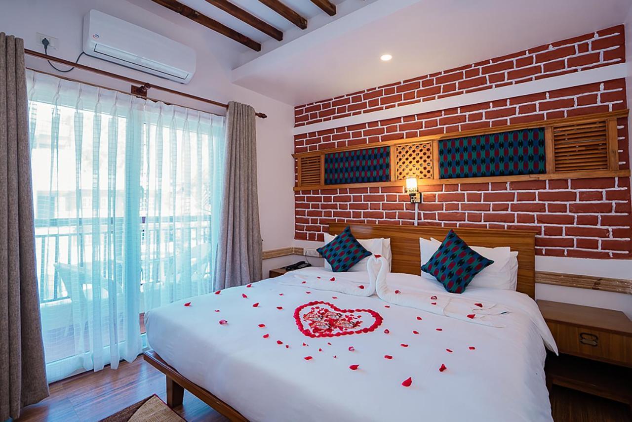 Himalayan Glory Inn Pokhara Exterior photo