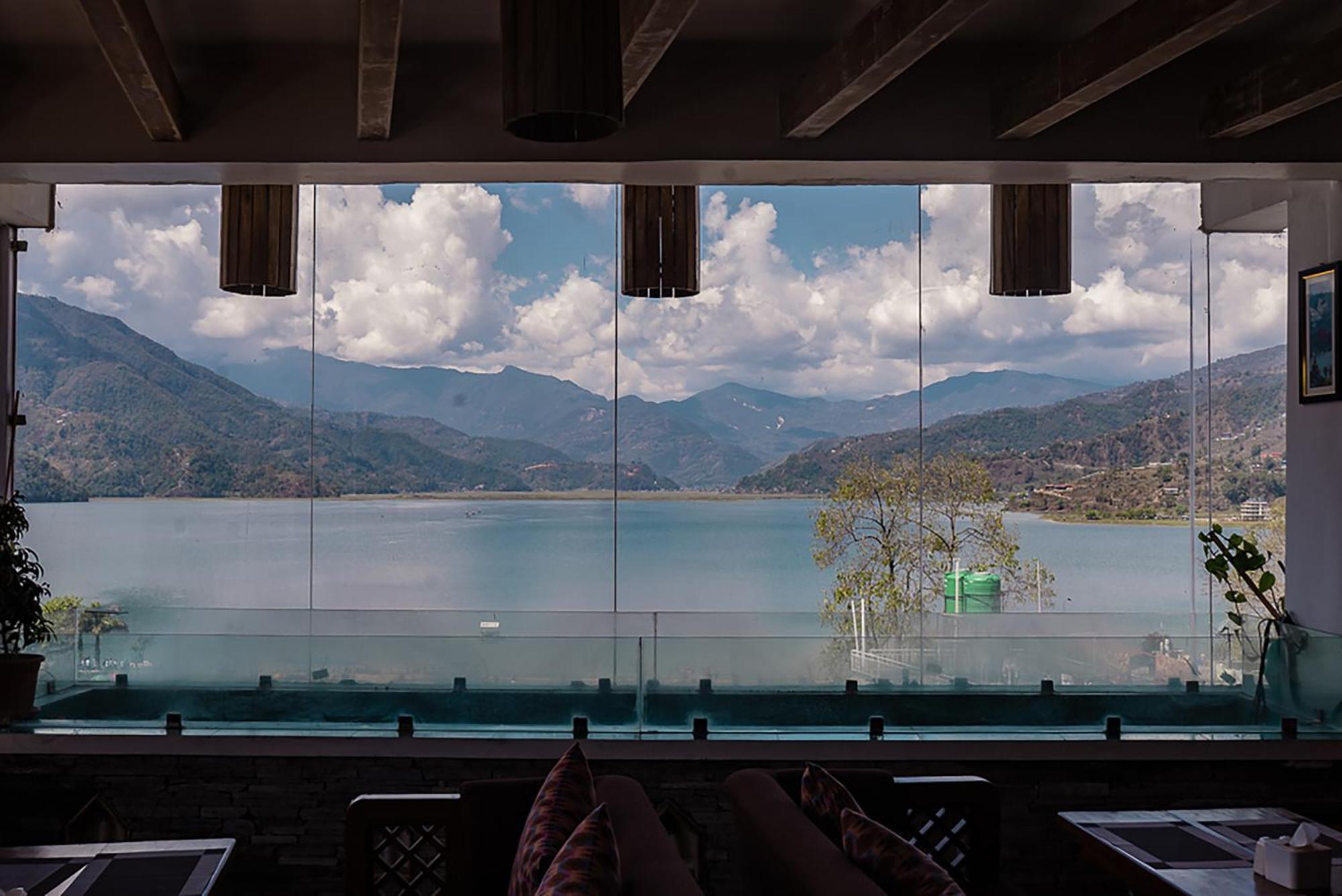 Himalayan Glory Inn Pokhara Exterior photo